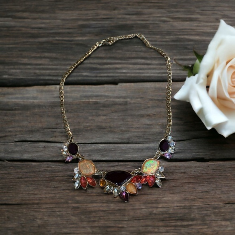 Beautiful gem tone statement choker
